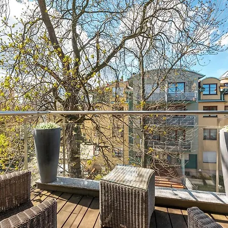 Premium With Sauna By Grand 아파트 *