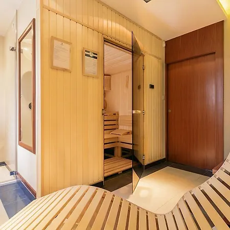 아파트 Premium With Sauna By Grand *